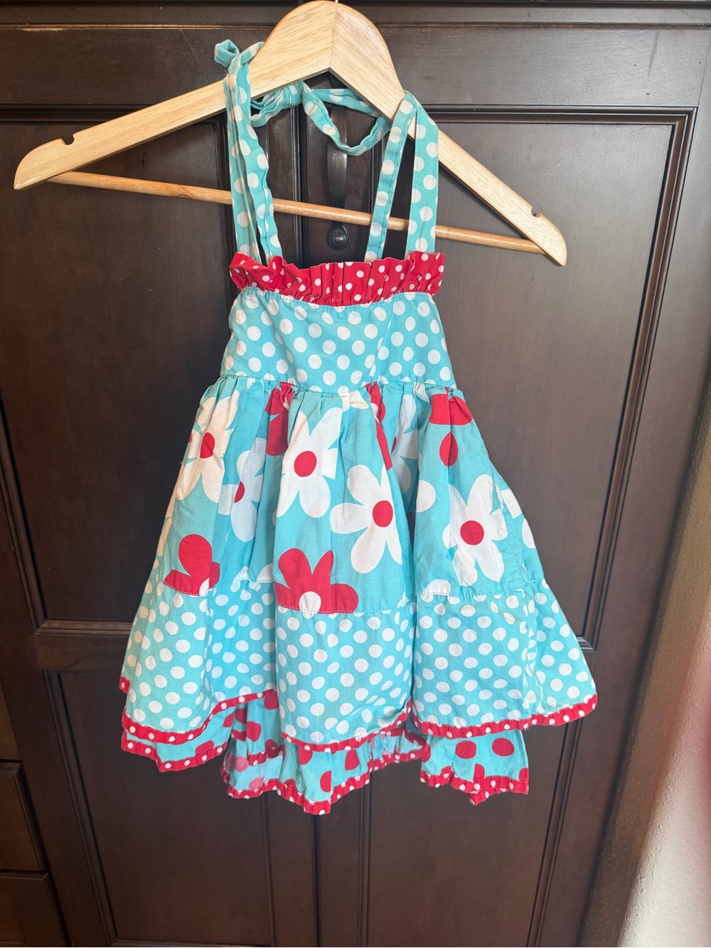Jelly the Pug  red and white daisy graphics ruffled red trim 3
